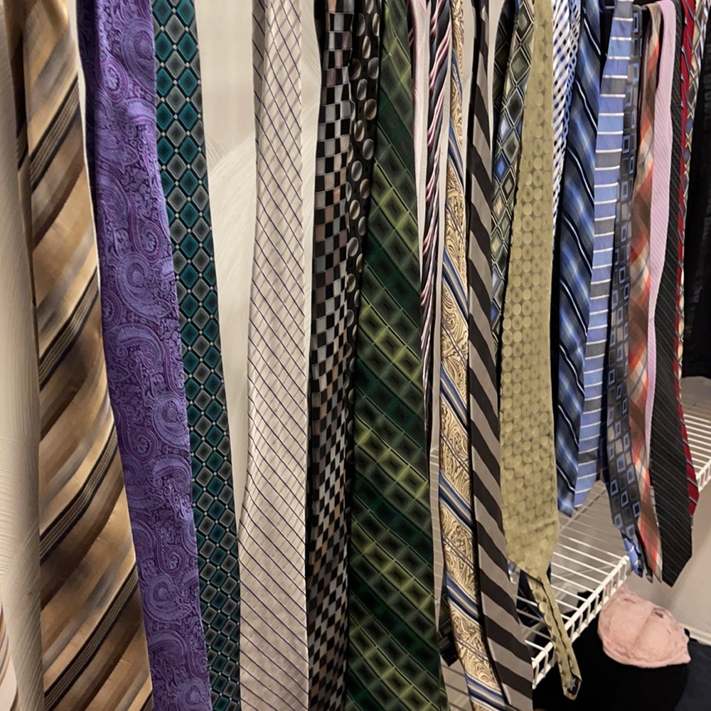 Bundle of men’s ties